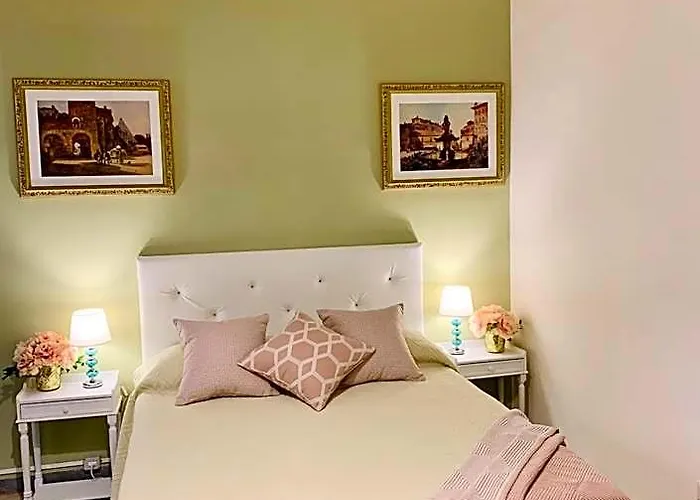 Oda ve Kahvaltı Mama Domus